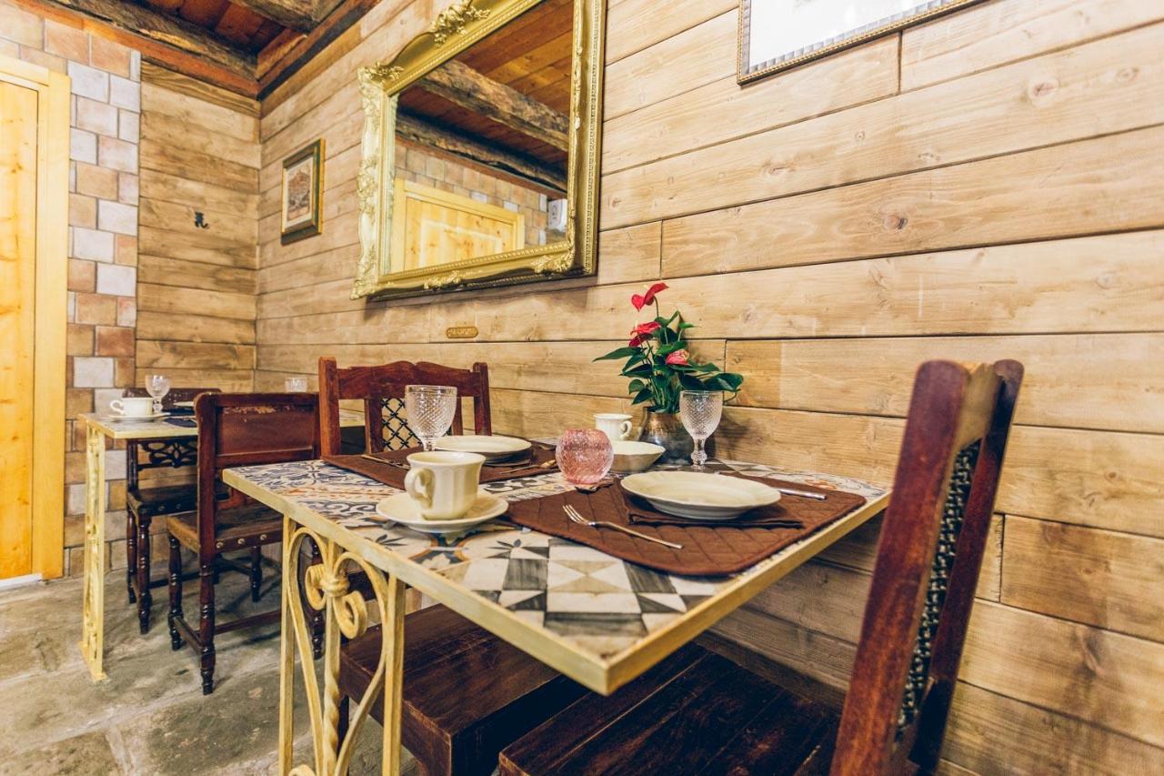 Aquila D'Oro Trieste Ngoại thất bức ảnh